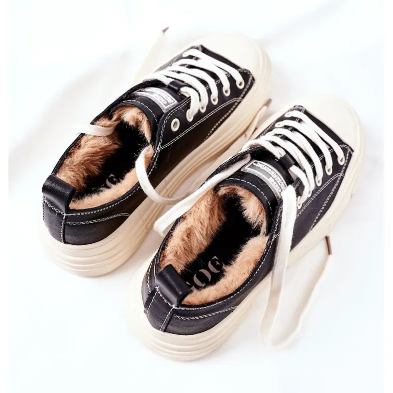 Geïsoleerde damessneakers GOE II2N4035 zwart wit