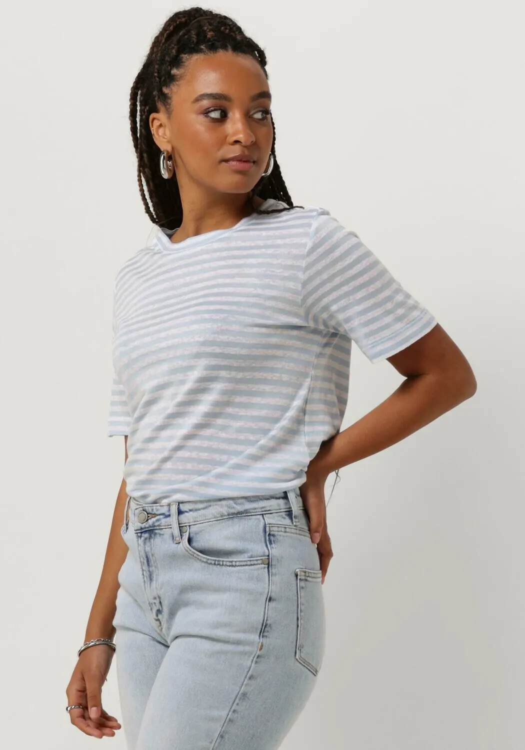 LICHTBLAUWE MY ESSENTIAL WARDROBE TSHIRT LISAMW STRIPED TEE